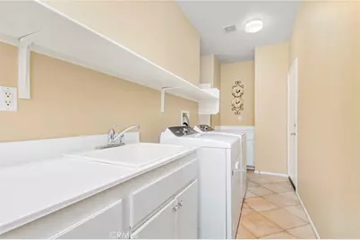 28321 Hearthside, Menifee, CA 92584 - Photo 9