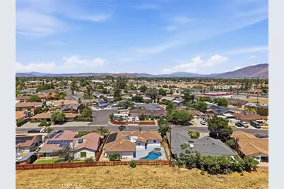 25894 Fore Drive, Hemet, CA 92544 - Photo 7