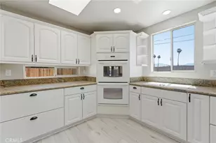 25894 Fore Dr, Hemet, CA 92544 - Photo 17