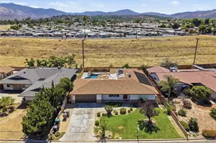 25894 Fore Dr, Hemet, CA 92544 - Photo 5