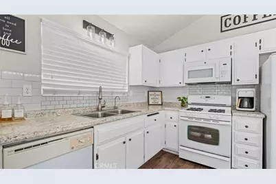 11958 Hartland, Moreno Valley, CA 92557 - Photo 25