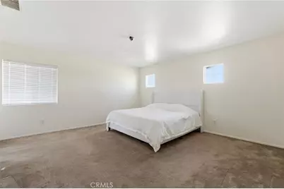 12217 Dandelion, Victorville, CA 92392 - Photo 11