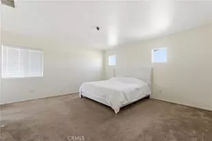 12217 Dandelion, Victorville, CA 92392 - Photo 11