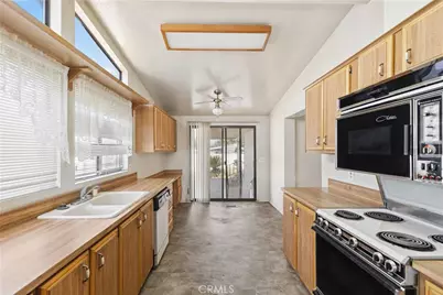 2230 Lake Park #224, San Jacinto, CA 92583 - Photo 13