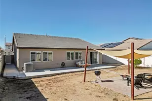 29318 Marblewood Ct, Winchester, CA 92596 - Photo 21