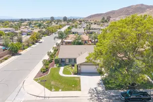 25617 Mesa Edge Ct, Menifee, CA 92585 - Photo 21