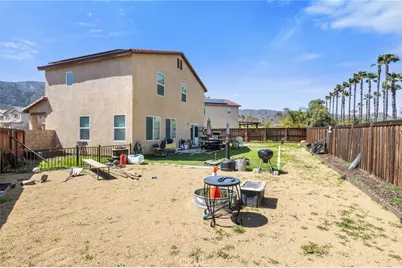 30024 Victoria, Lake Elsinore, CA 92530 - Photo 31