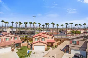 30024 Victoria, Lake Elsinore, CA 92530 - Photo 33