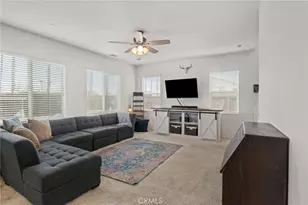 30024 Victoria, Lake Elsinore, CA 92530 - Photo 5