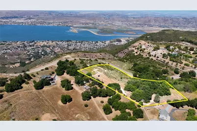 34561 S Main Divide, Lake Elsinore, CA 92530 - Photo 1