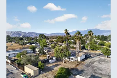 531 S Thompson Street, Hemet, CA 92543 - Photo 33