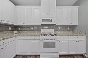 24282 Hazelnut Ave, Murrieta, CA 92562 - Photo 9