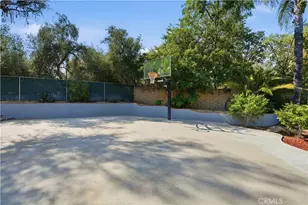 41215 Crest Dr, Hemet, CA 92544 - Photo 39