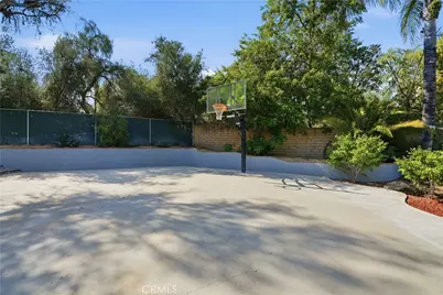 41215 Crest Dr, Hemet, CA 92544 - Photo 39