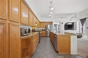 29113 Tradewinds Cir, Lake Elsinore, CA 92530 - Photo 9
