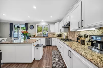 36004 Madora Drive, Wildomar, CA 92595 - Photo 13