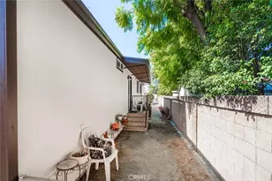 1778 Burr Oak Way, Hemet, CA 92543 - Photo 9