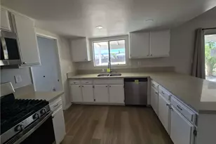 22909 Eyota, Apple Valley, CA 92308 - Photo 5