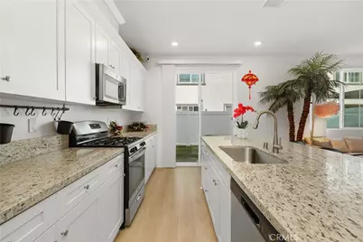 32612 Manhattan, Winchester, CA 92596 - Photo 13