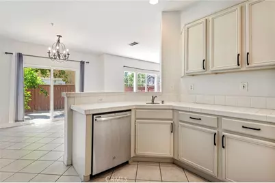 39951 Millbrook Way #B, Murrieta, CA 92563 - Photo 11