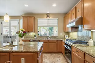 42550 Port Ln, Murrieta, CA 92562 - Photo 15