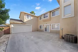 1494 Rabbit Peak Way, Hemet, CA 92545 - Photo 3