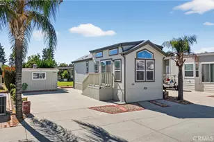 910 Deerwood, San Jacinto, CA 92583 - Photo 1