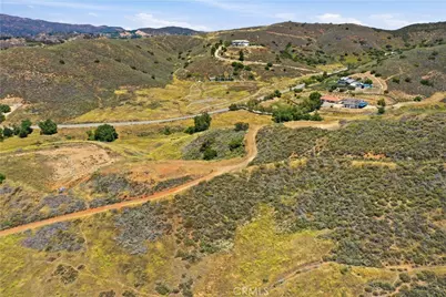 995 Via Feliz, Murrieta, CA 92562 - Photo 5