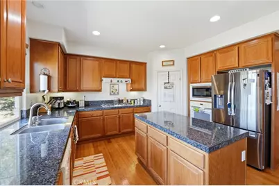 33882 Flora Springs, Temecula, CA 92592 - Photo 9