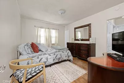 1847 W 68th, Los Angeles, CA 90047 - Photo 7