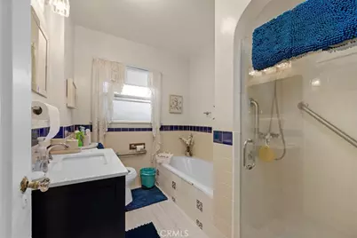 1847 W 68th, Los Angeles, CA 90047 - Photo 13