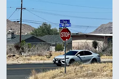 7328 Valley Vista, Yucca Valley, CA 92284 - Photo 33