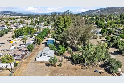 32689 Stoneman, Lake Elsinore, CA 92530 - Photo 5