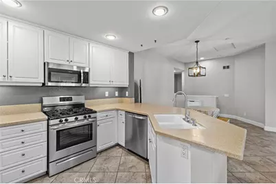 41710 Woodridge #2, Murrieta, CA 92562 - Photo 5