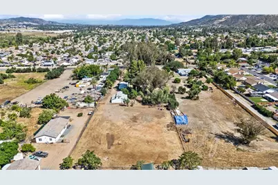 32689 Stoneman, Lake Elsinore, CA 92530 - Photo 3