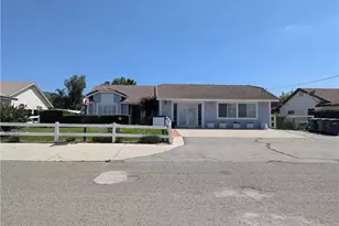 31273 Montgomery Ave, Nuevo, CA 92567 - Photo 3