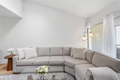 1621 Hotel Cir S #E325, San Diego, CA 92108 - Photo 3