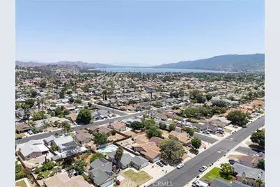 142 N Massachusetts, Lake Elsinore, CA 92530 - Photo 19