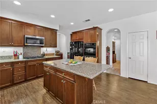 29949 Fox Creek, Menifee, CA 92586 - Photo 11