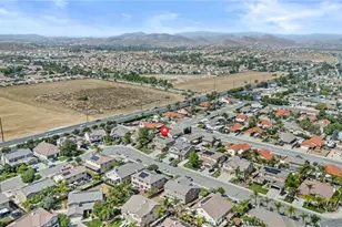 29949 Fox Creek, Menifee, CA 92586 - Photo 39