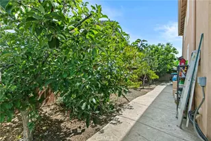 29949 Fox Creek, Menifee, CA 92586 - Photo 37