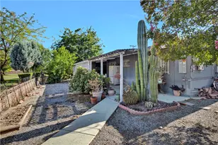200 Vivian, Hemet, CA 92543 - Photo 3