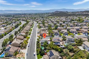 36692 Covington Cir, Murrieta, CA 92563 - Photo 11
