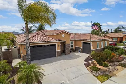 34571 Misstletoe, Murrieta, CA 92563 - Photo 3