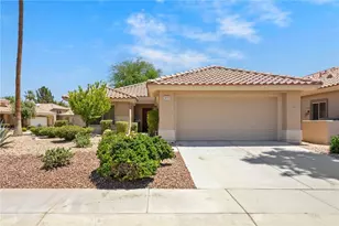 38742 Burgundy Ln, Palm Desert, CA 92211 - Photo 3