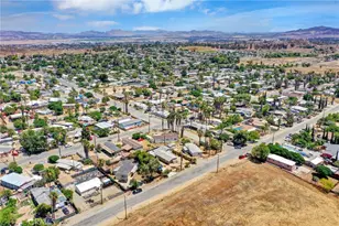 22708 Lukens Ln, Perris, CA 92570 - Photo 39