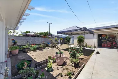 5621 Vonnie Ln, Cypress, CA 90630 - Photo 37