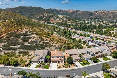 37663 Botanica Place, Murrieta, CA 92562 - Photo 5