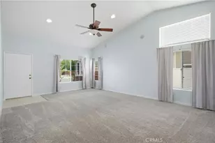 20163 Mapleleaf Ct, Wildomar, CA 92595 - Photo 9