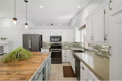 20163 Mapleleaf Court, Wildomar, CA 92595 - Photo 15